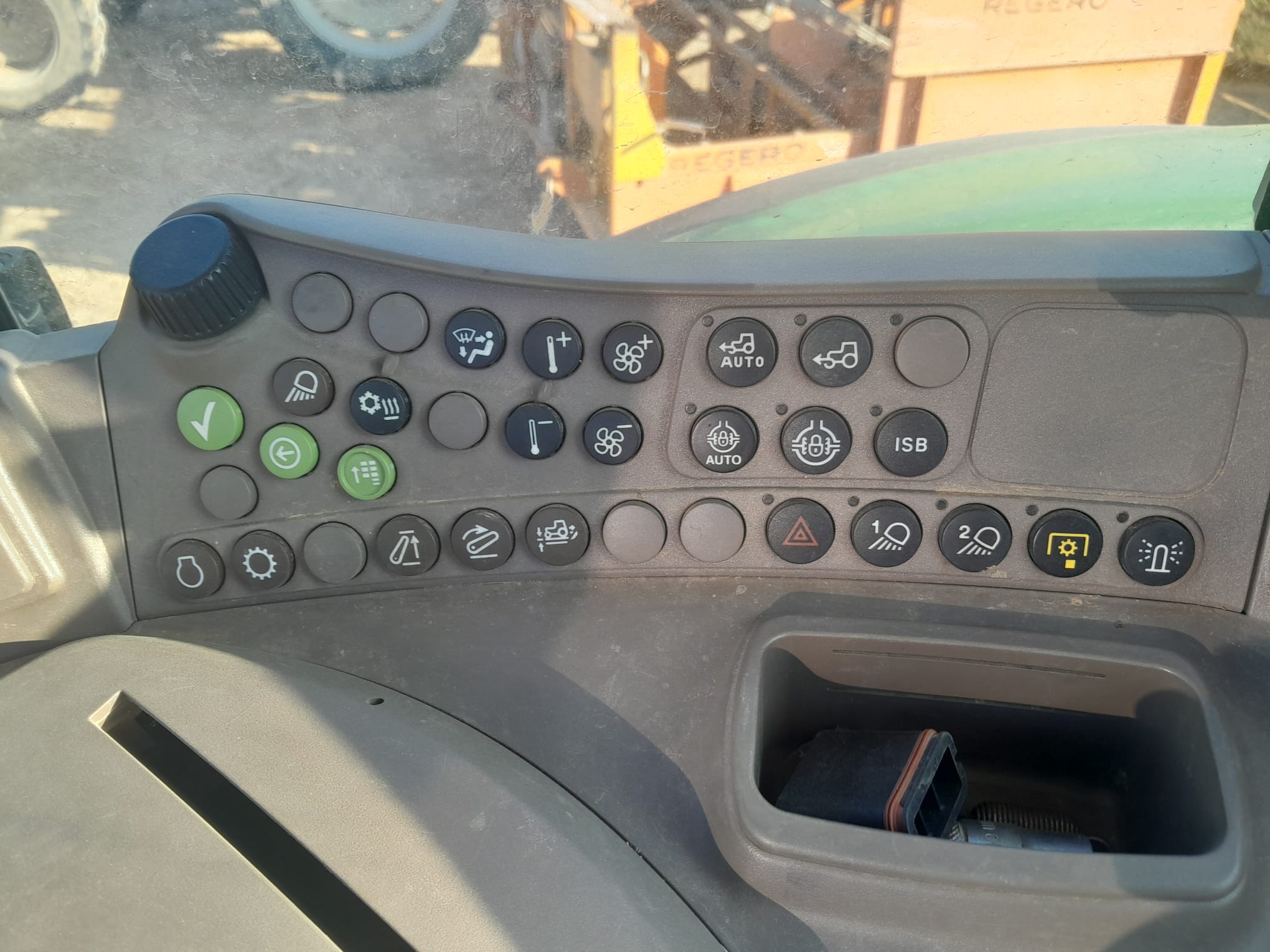 main item image